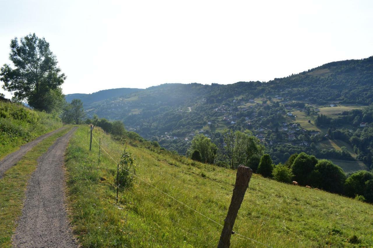 Gites De Moyenmont La Bresse Exteriör bild